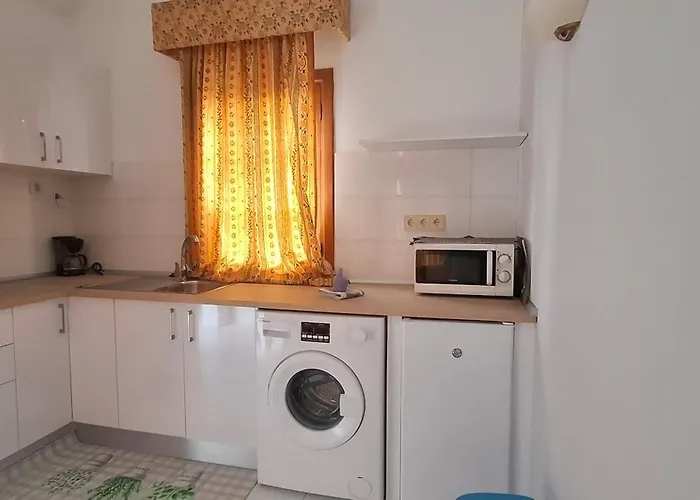 Alby House 2 Montecastillo アパート *